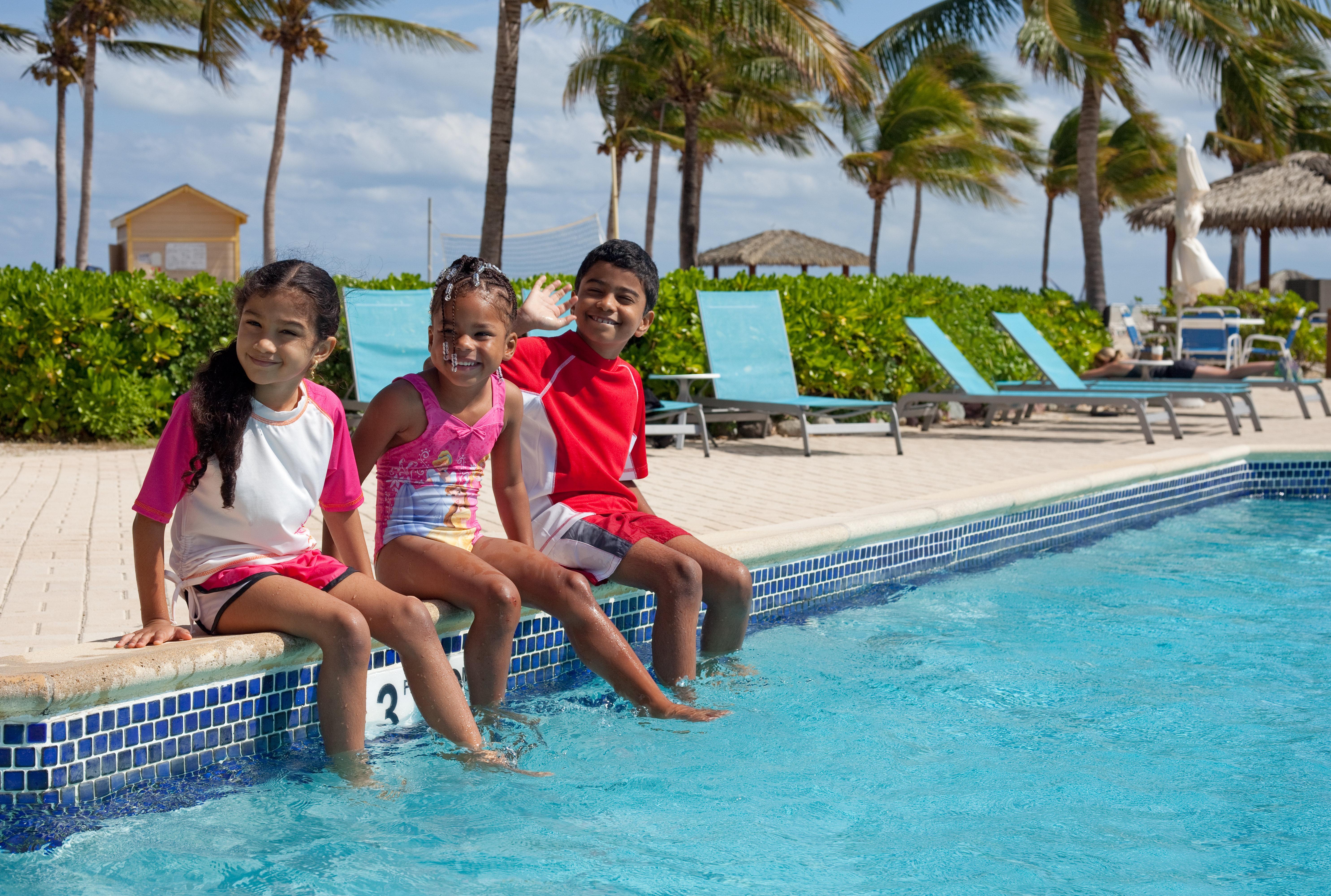 Holiday Inn Resort Grand Cayman By Ihg (Adults Only) West Bay Exterior photo