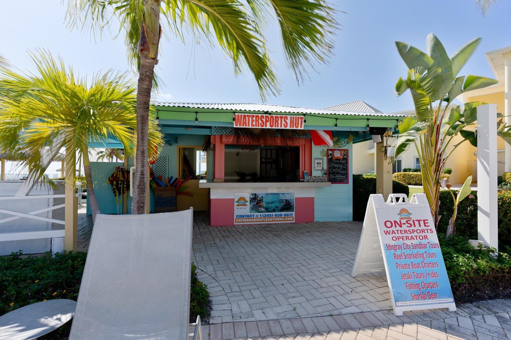 Holiday Inn Resort Grand Cayman By Ihg (Adults Only) West Bay Exterior photo